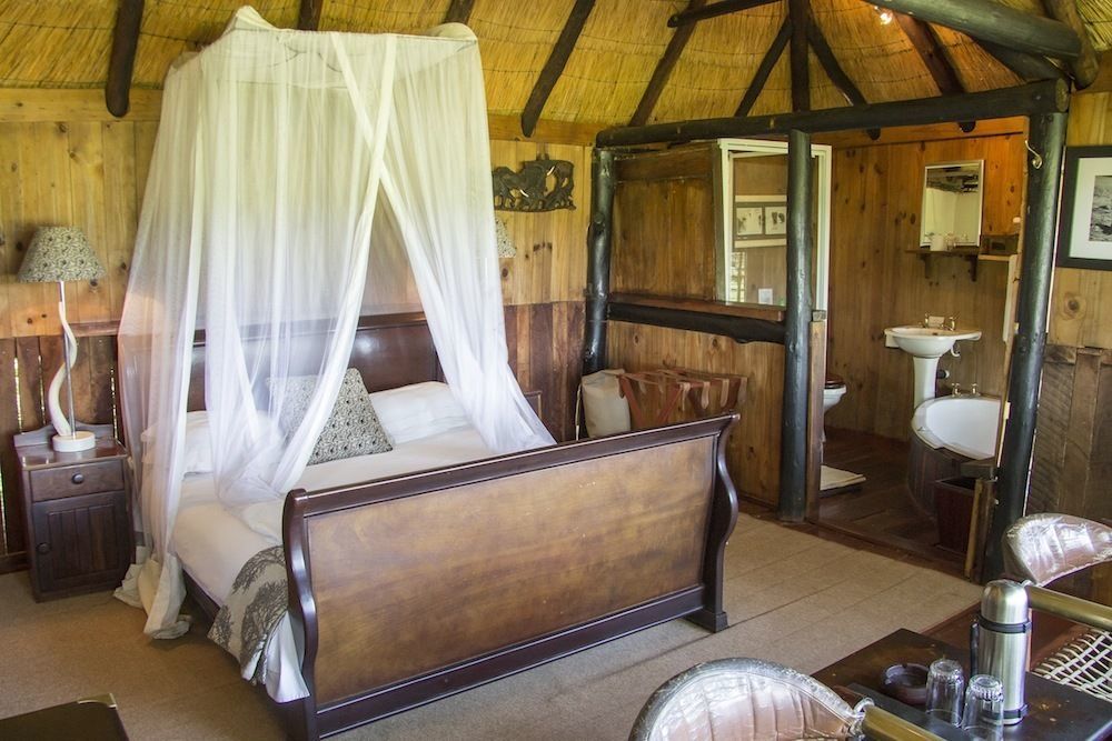 Ivory Lodge Dete Exterior photo
