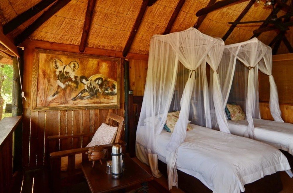 Ivory Lodge Dete Exterior photo