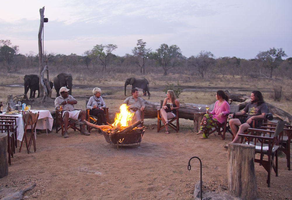 Ivory Lodge Dete Exterior photo